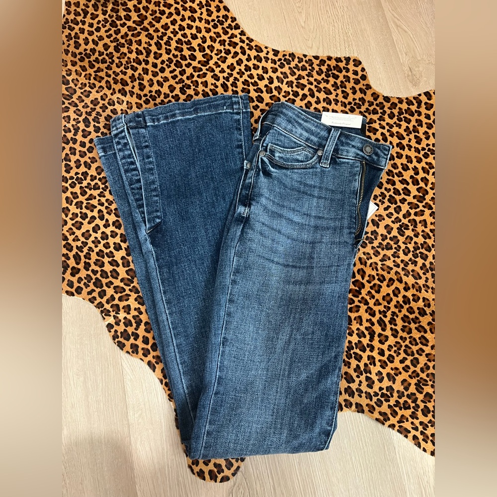 JUDY BLUE | Size 25 | High Waist Bootcut